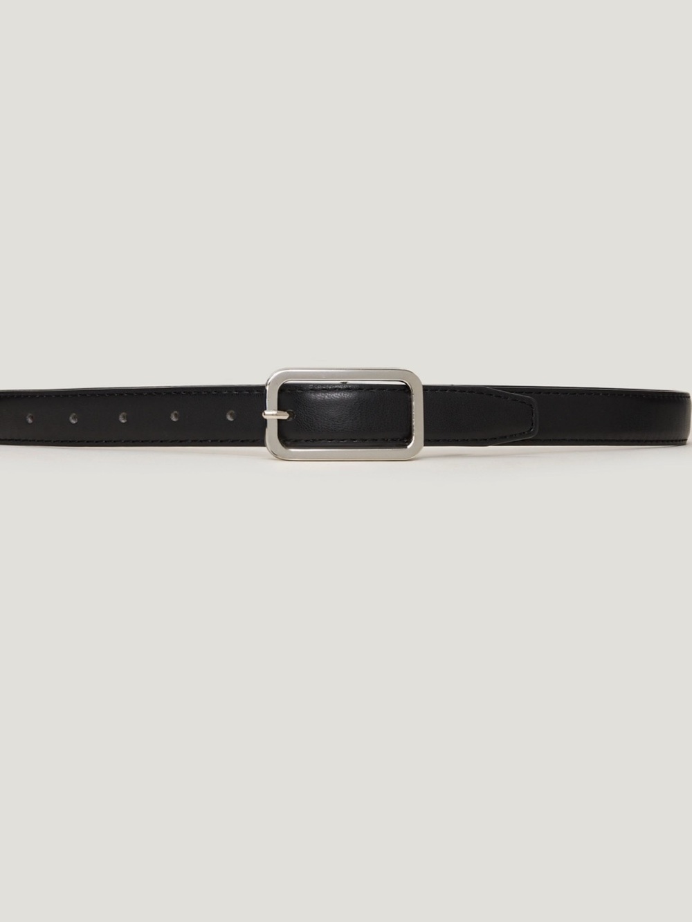 Rounded Rectangle Slim Faux Leather
Belt - women